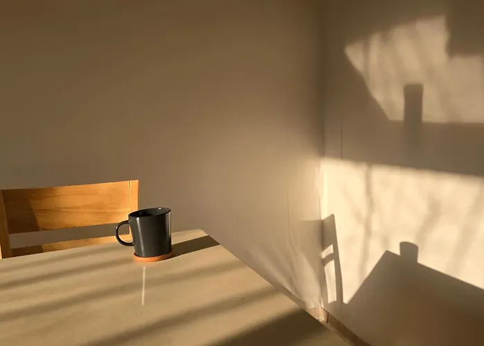 감나무 뷰 독채 숙소, 지하철역 도보3분,경복궁 5정거장, 공항버스 정류장 도보6분 서울특별시
